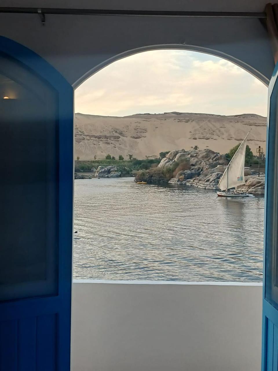 Nile Bride Hotel Aswan Exterior photo