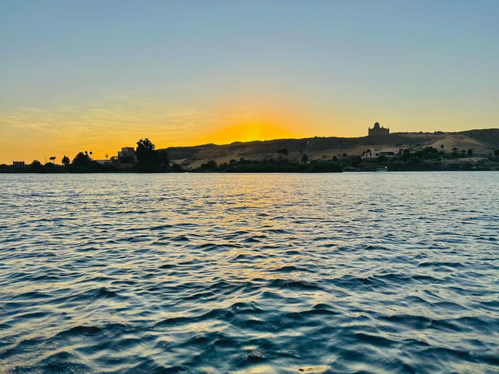 Nile Bride Hotel Aswan Exterior photo